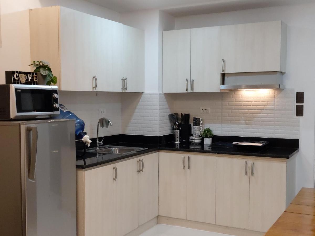 Condo Studio Luxe In Princeton Residences Manila Bagian luar foto