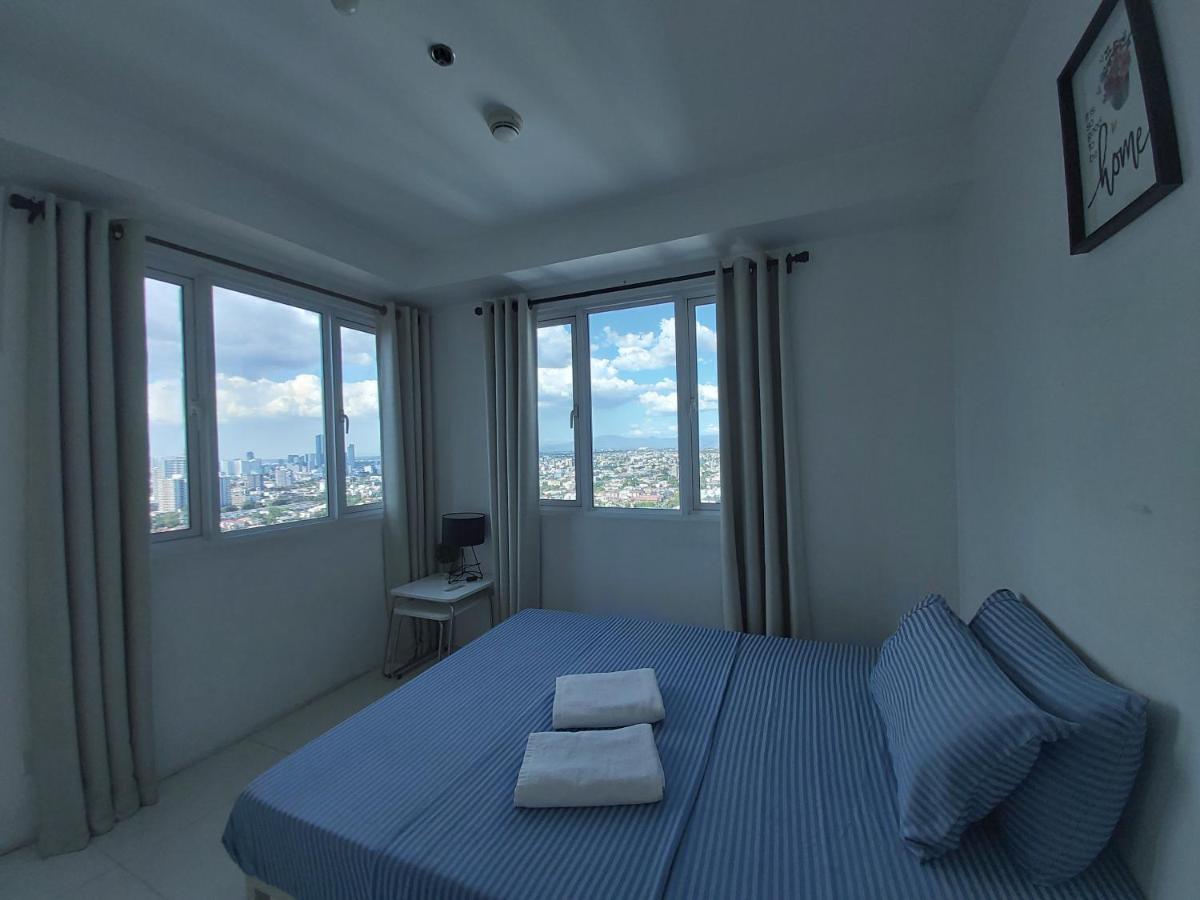 Condo Studio Luxe In Princeton Residences Manila Bagian luar foto
