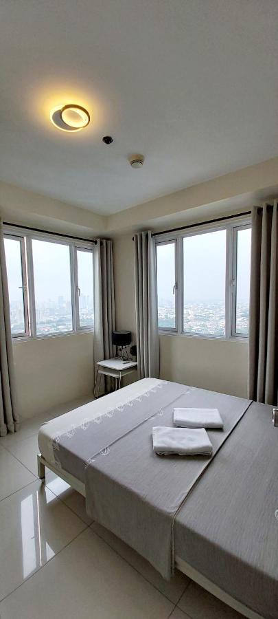 Condo Studio Luxe In Princeton Residences Manila Bagian luar foto