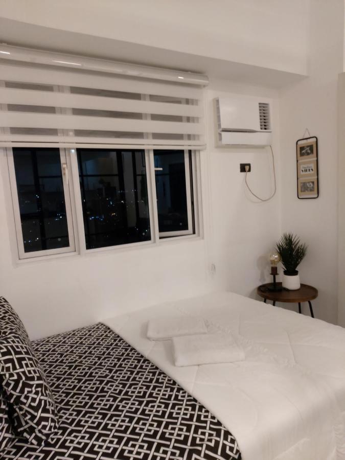 Condo Studio Luxe In Princeton Residences Manila Bagian luar foto