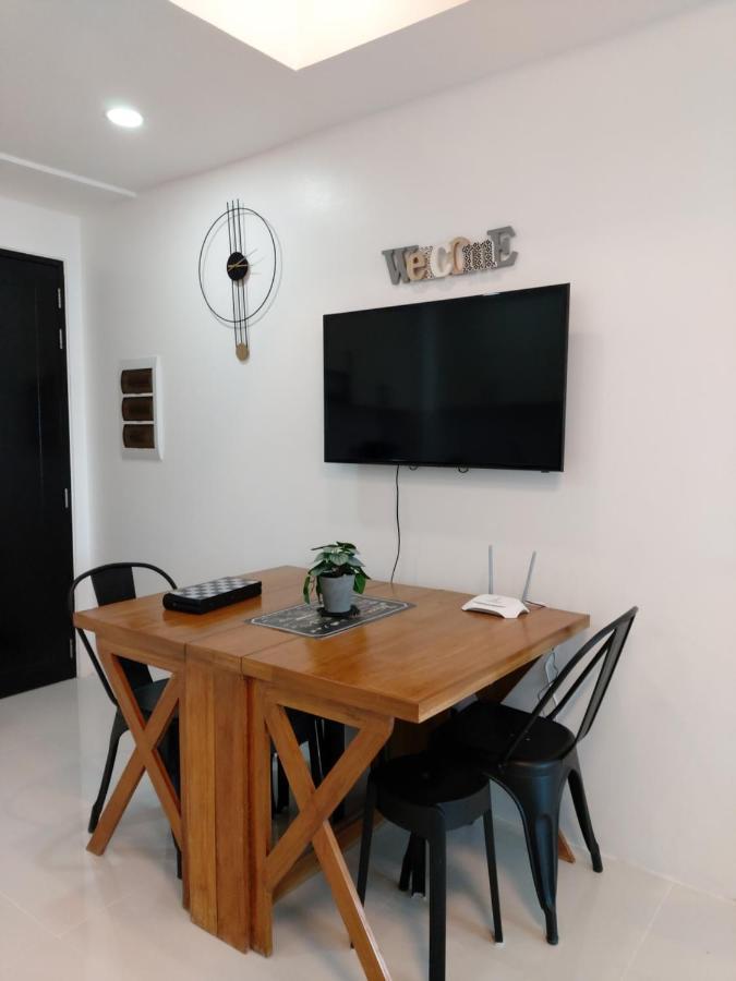 Condo Studio Luxe In Princeton Residences Manila Bagian luar foto
