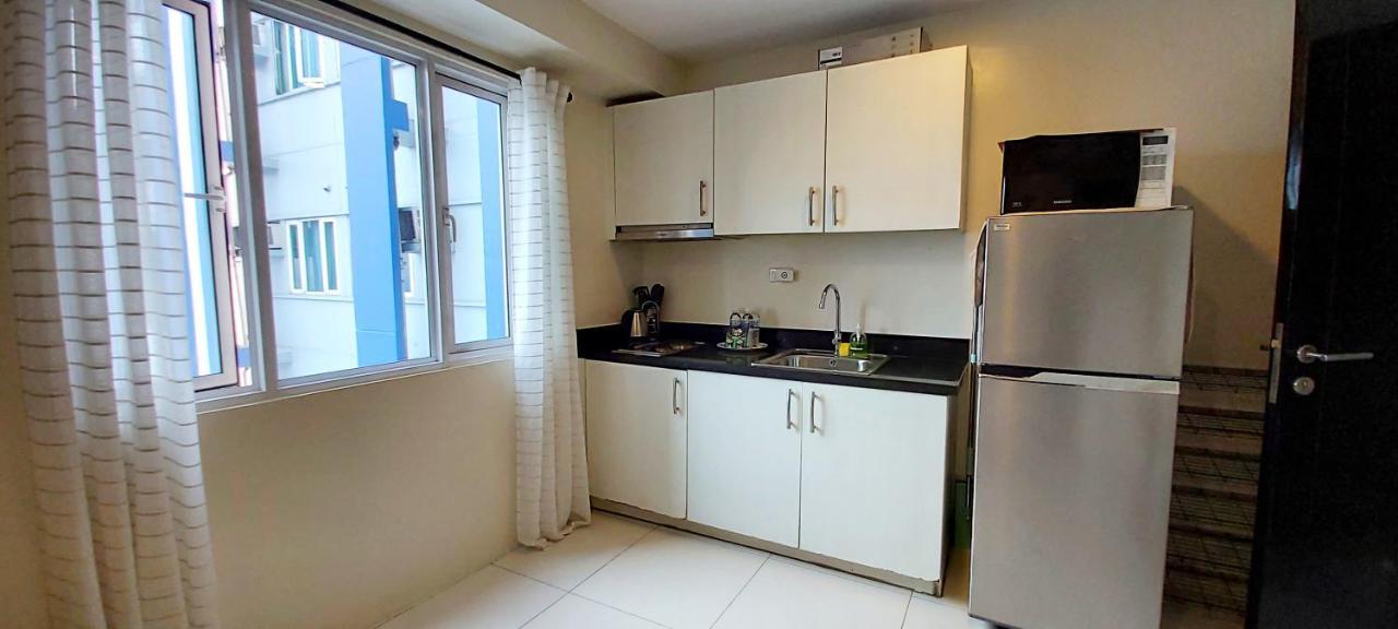 Condo Studio Luxe In Princeton Residences Manila Bagian luar foto